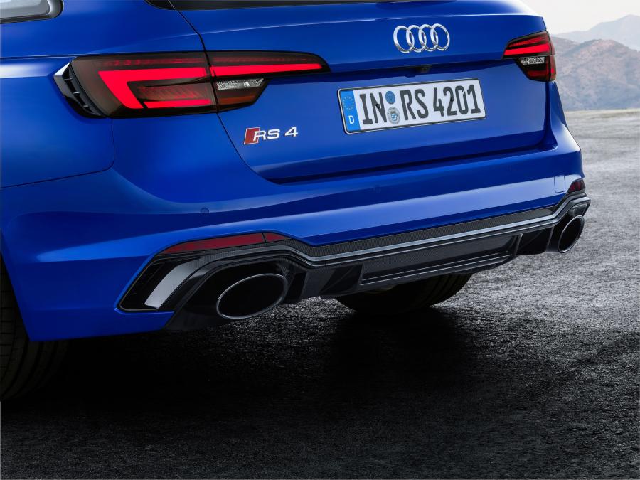 Детали экстерьера Audi RS4 Avant (B9) 2017 года  (WW) (фото 14 из 57)